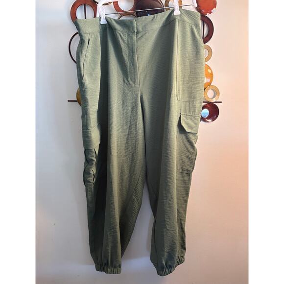 Sofia Jeans Brand green baggie cargo style 1x women’s jogger pants - Picture 2 of 5